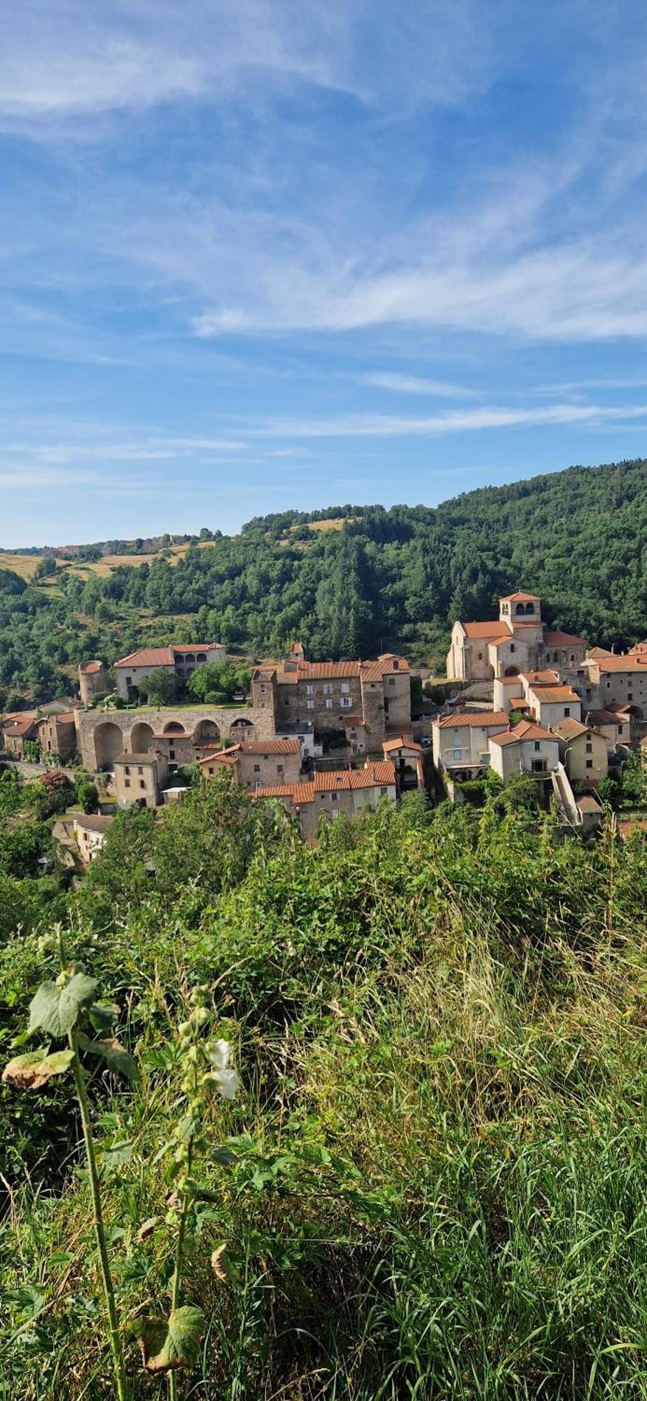 La Maison Du Vigneron Auzon Exterior photo